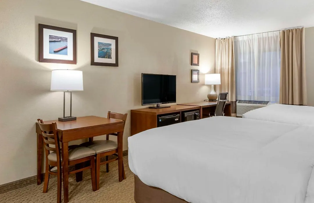 Comfort Inn Sault Ste Marie Mi-1