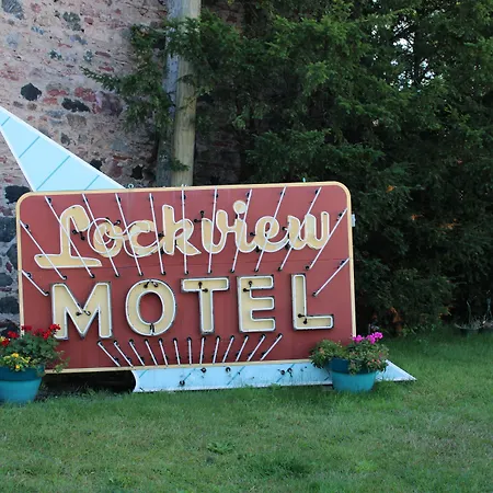 Lockview Motel-3